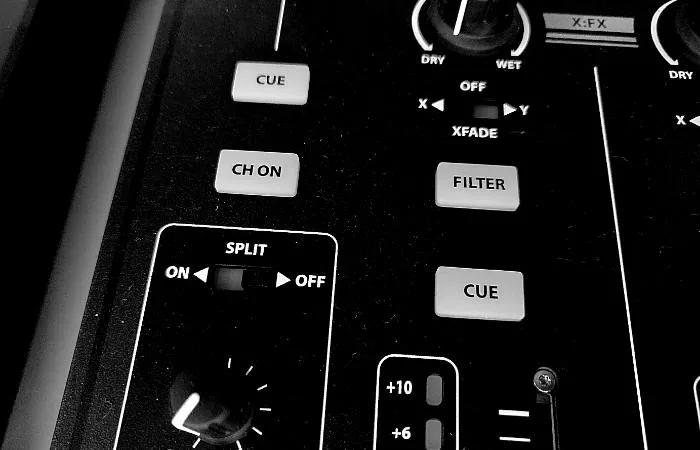 DJ Mixer Split Cue - 16-01-21