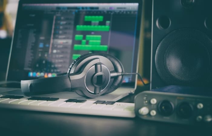 Building A Home Studio On A Budget (Ultimate Guide)
