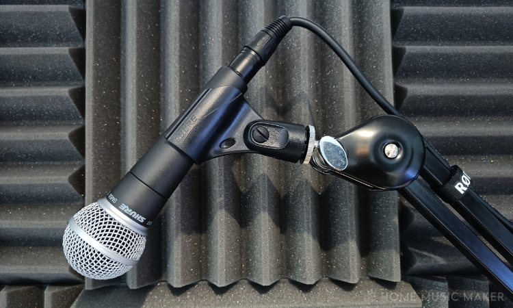 Shure 5m58 Dynamic Mic with Acoustic tiles