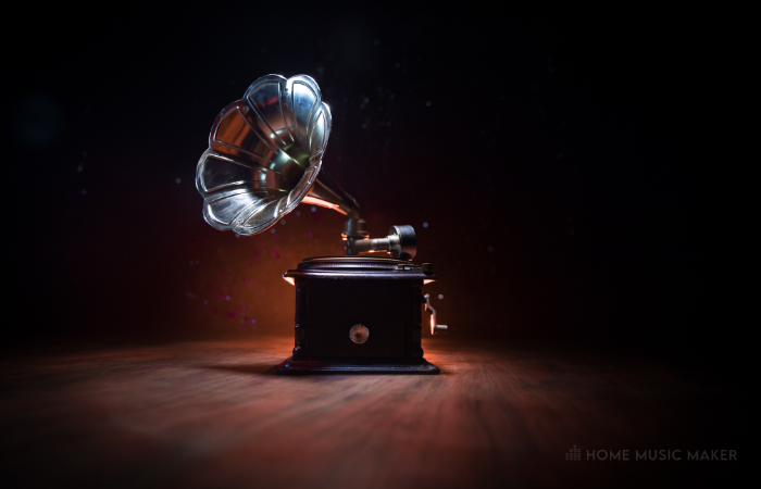 Gramophone In The Middle Of The Room